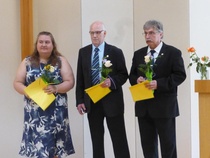 Liiton ansiomerkit saivat Tuula Tuura, Heikki Kylä-Nikkilä ja Jukka Nikula.